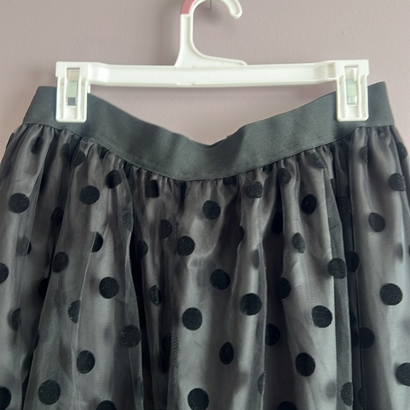 Black layered skirt polka dot Size 10/Large EUC - Picture 4 of 16
